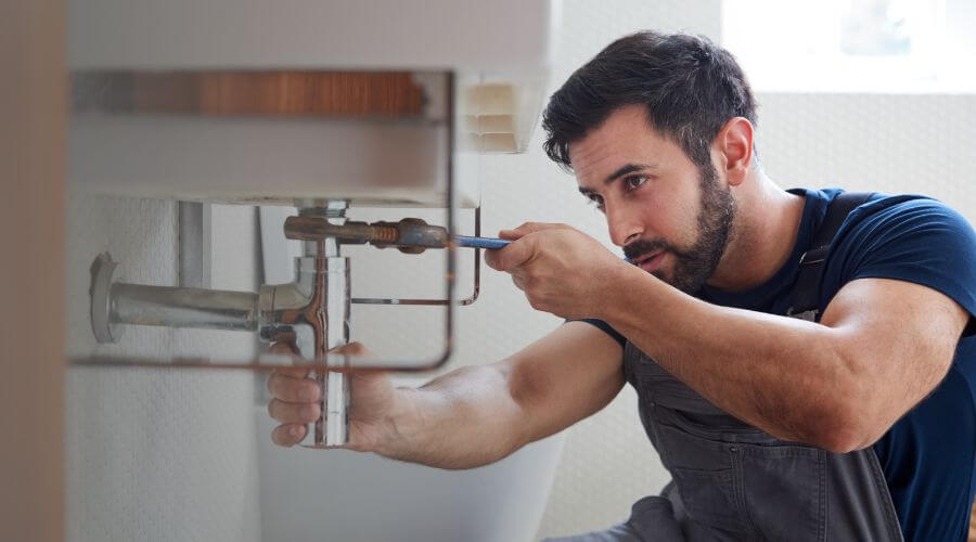 Local annual plumbing maintenance in Peralta, NM